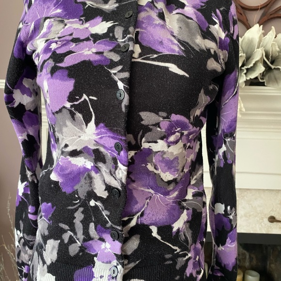 Karen Scott Black and Floral Print Cardigan - Picture 2 of 9